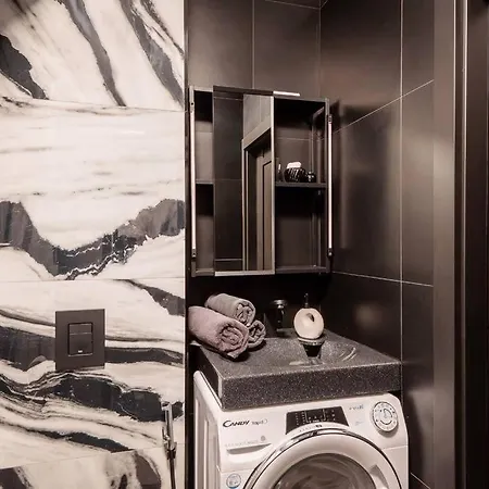 & Functional Apartment