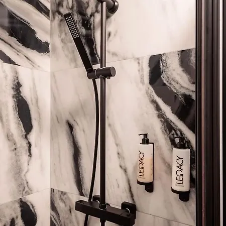 & Functional 아파트